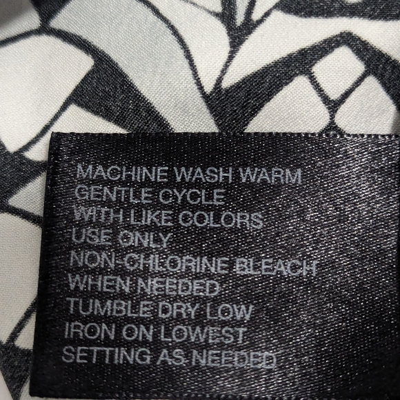 Mix It Sleeveless Tank Top Side Zip Blouse Women's Size Small - Picture 7 of 7